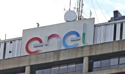 Enel acude a tribunales y pide impugnar más de 2 mil resoluciones ocurridas en agosto