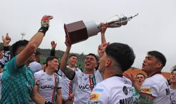 "Después de 23 años, por fin puedo gritar que somos campeones": El emotivo y vibrante relato del ascenso de Lota Schwager a Tercera A