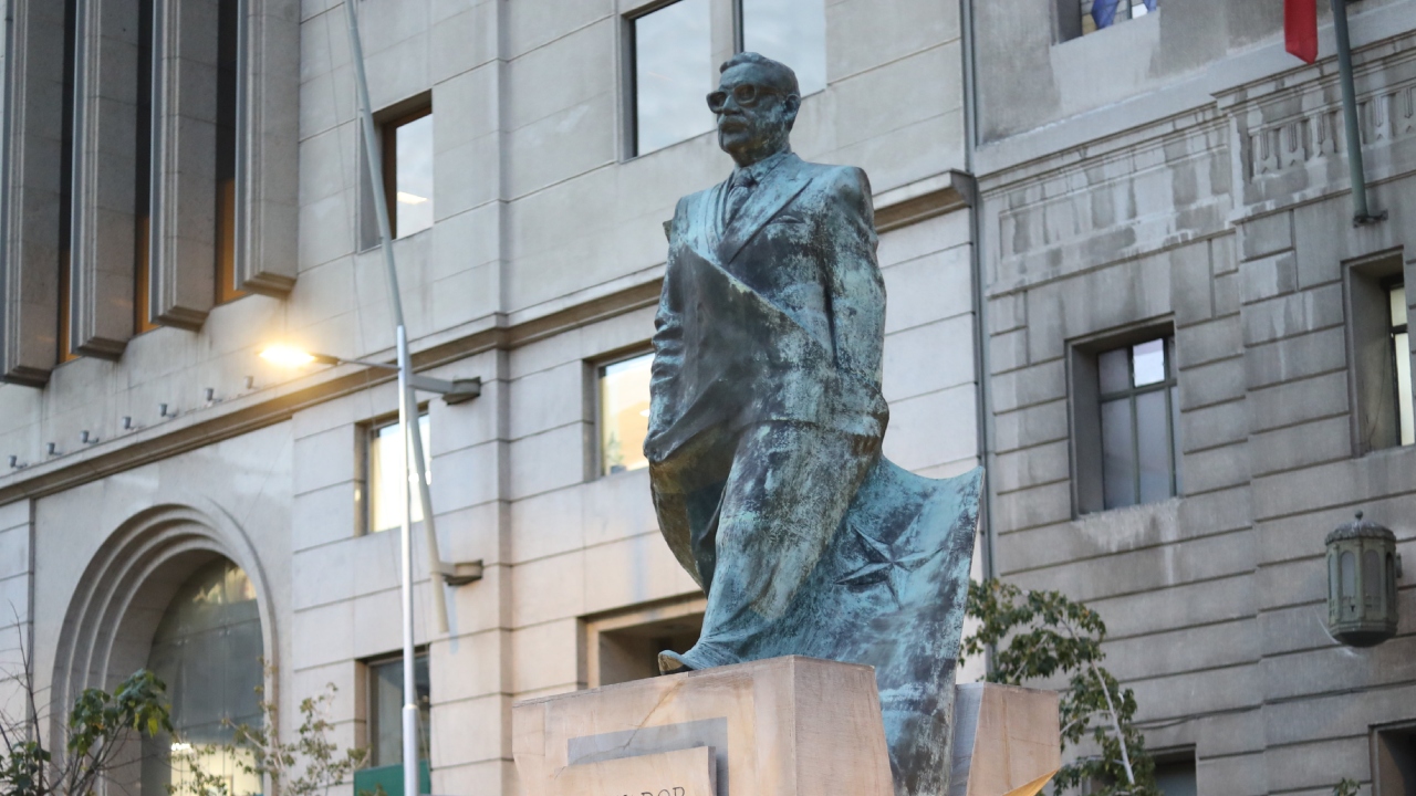 Monumento a Salvador Allende