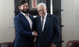 Boric se reúne con el presidente de la Autoridad Nacional Palestina en Nueva York: “Llamamos al cese al fuego inmediato”