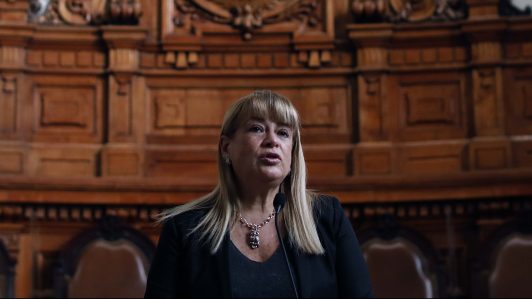 Senado aprueba acusación constitucional contra Ángela Vivanco y queda inhabilitada por 5 años