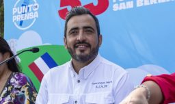 Oficialismo se queda con San Bernardo: Christopher White (PS) logra la reelección en elecciones municipales