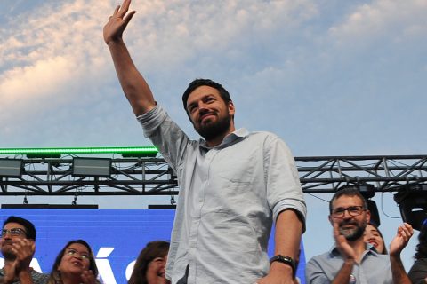 Arrollador: Tomás Vodanovic gana la reelección en Maipú y le da un respiro al Frente Amplio en la Región Metropolitana