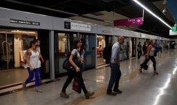 Algunas estaciones de Línea 3 y 6 del Metro tendrán extensión horaria por partido de Universidad de Chile y Unión La Calera