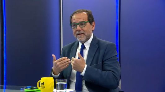 Jaime Mulet: “El Gobierno no está rindiendo en administrar bien las crisis, más bien las apalanca”