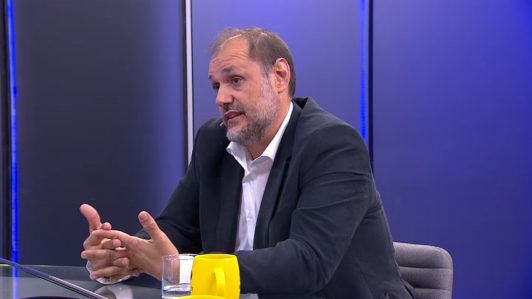 Juan Pablo Luna: “Reformar el sistema político para fortalecer a los partidos es una aspirina para un cáncer”