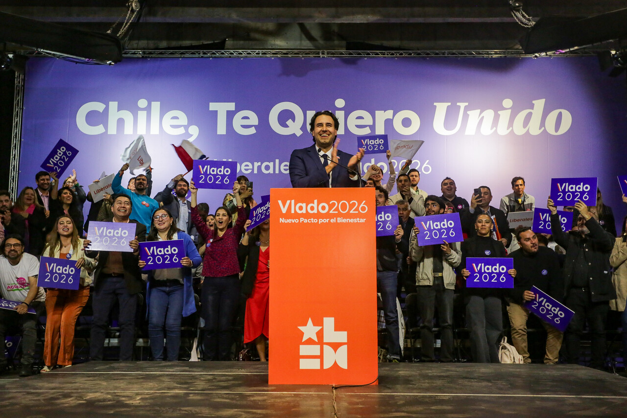 Lanzamiento de candidatura de Vlado Mirosevic