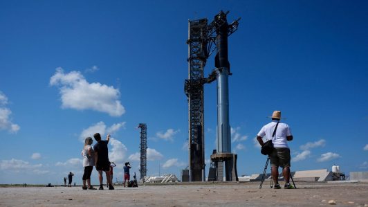 SpaceX lanza el cohete más poderoso del mundo en su último vuelo de prueba de Starship