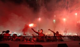 Estadio Monumental es clausurado tras recibimiento con bengalas y fuegos artificiales en encuentro entre River y Mineiro