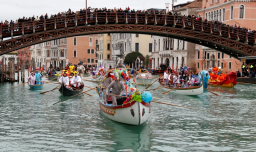 En Venecia quieren limitar el exceso de turistas: Aumentan el número de días de pago por visitar la ciudad