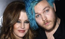 Lisa Marie Presley conservó el cuerpo de su hijo fallecido durante 2 meses: Quería “retrasar las cosas hasta poder aceptarlo”