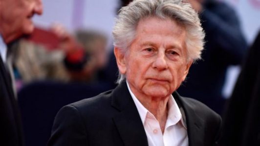 Desestiman juicio por violación a menor de edad contra Roman Polanski tras acuerdo entre partes