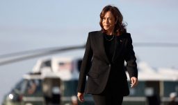 Kamala Harris gana Nueva York y se prepara para dirigirse a sus seguidores en Washington