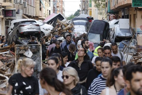 Vecinos afectados por el temporal en España denuncian insólitos saqueos: Hay que “hacer guardia para que no nos entren a robar”