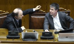 Senador De Urresti califica de "miserable" y "maletero" los dichos de Juan Sutil contra Manuel Monsalve