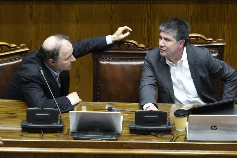 Senador De Urresti califica de "miserable" y "maletero" los dichos de Juan Sutil contra Manuel Monsalve