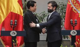 Chile y Vietnam firman acuerdos para fortalecer relación política, comercial y cultural