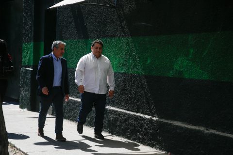 Defensa de Monsalve lo visita en Capitán Yáber tras su traslado en la madrugada