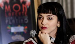 Mon Laferte gana el Latín Grammy a Mejor Álbum de Música Alternativa con "Autopoiética"