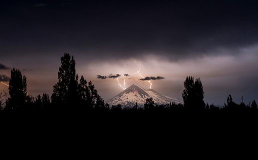 Meteorología emite aviso por probables tormentas eléctricas en cuatro regiones del país: ¿Cuándo ocurriría el fenómeno?