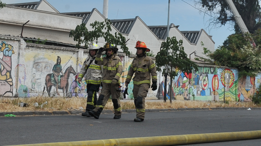 Dos muertos deja voraz incendio de al interior de un domicilio en Osorno