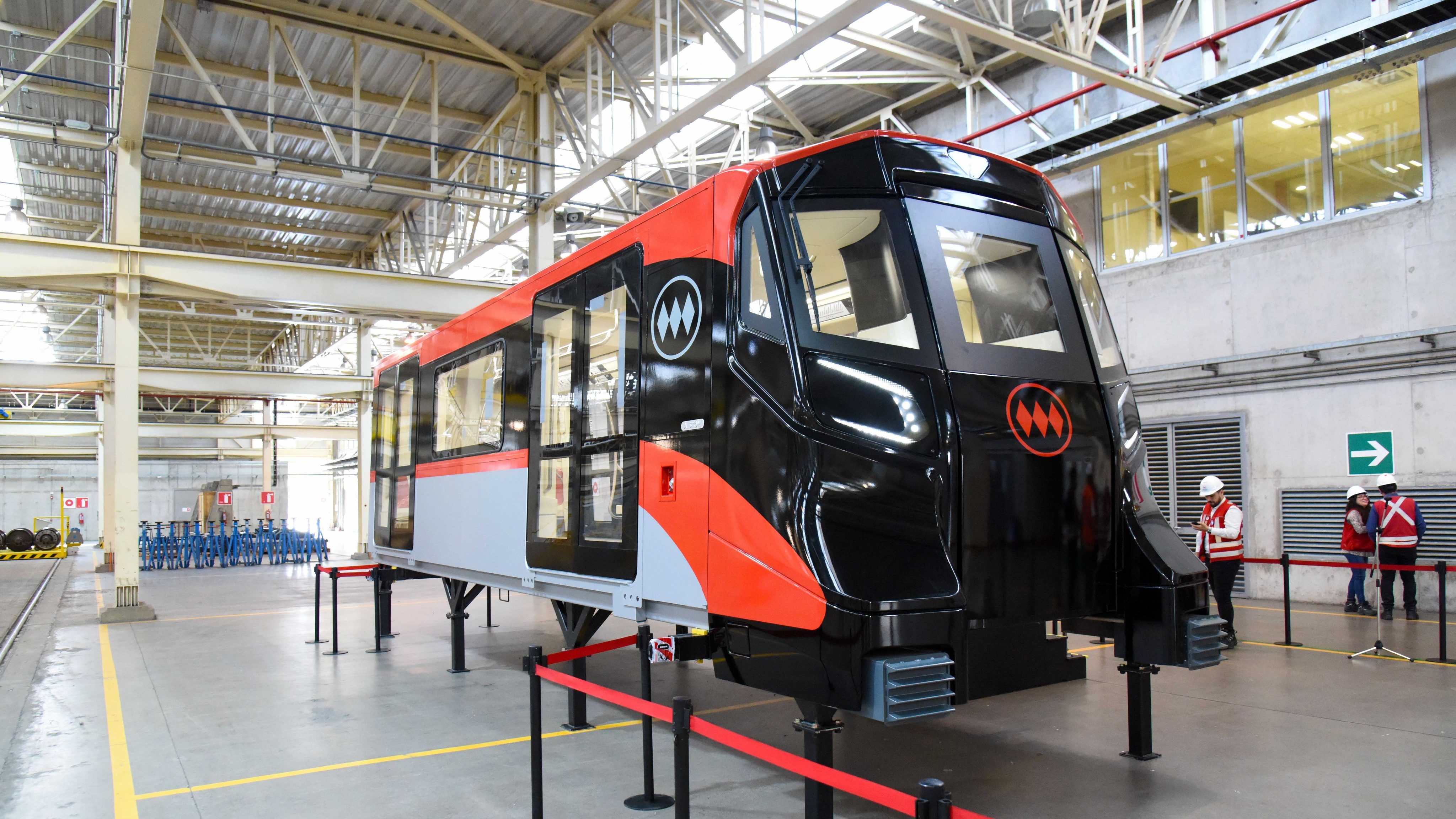 Equipados con aire acondicionado y puertos USB: Así serán los vagones de la futura Línea 7 del Metro/@metrodesantiago