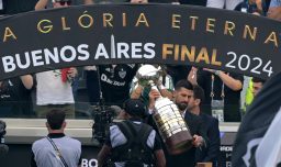 De Qatar a Argentina en menos de un día: Novak Djokovic fue el encargado de presentar la Copa Libertadores en la final en Argentina