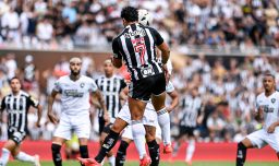 La criminal patada de Gregore a jugador del Atlético Mineiro que le significó la expulsión más rápida en finales de la Copa Libertadores