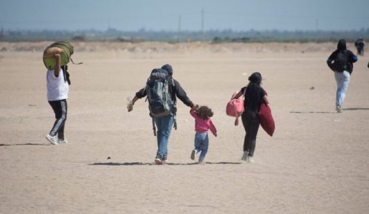 Educación, salud y vivienda en la mira: Cámara aprueba reformas a Ley de Migración y la despacha al Senado