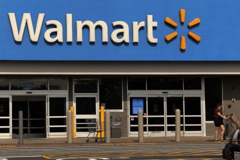 No serán más "woke": Walmart se suma a las empresas que desmantelan programas de diversidad en EE.UU.