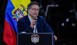 Gustavo Petro: Colombia y Venezuela se gastaron su "riqueza petrolera" y no la invirtieron