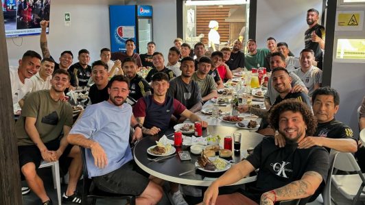 "Unidos como una gran familia": Plantel de Colo Colo comparte almuerzo y muestra cohesión antes de la última fecha