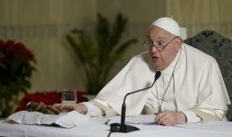 Papa Francisco lamenta la “crueldad” en Gaza con “niños ametrallados”: Llamó a un alto al fuego navideño en todo el mundo