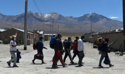 Chile y Bolivia firman acuerdo histórico de cooperación migratoria para aceptar retorno de migrantes de terceros países