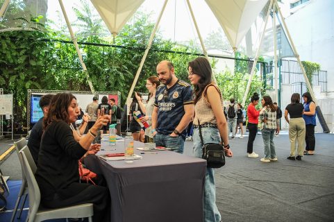 Este es el ranking de las carreras menos saturadas con más demanda de Chile