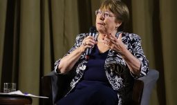 Expresidenta Michelle Bachelet fue galardonada con el Premio Indira Gandhi para la Paz, el Desarme y el Desarrollo 2024