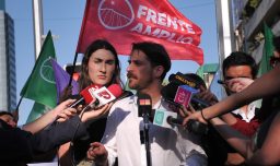 Movilización por reforma de pensiones: Frente Amplio lidera volanteo y denuncia "campaña de terror" de las AFP