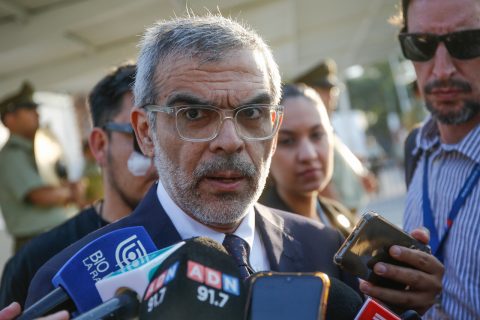 Cordero aclara que regularización no será para 182 mil migrantes que fueron empadronados: Se evalúa y "podrían postular"