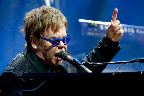 Elton John confiesa que se está quedando ciego: "Hace cuatro meses que no puedo ver y mi ojo izquierdo no está en su mejor estado"