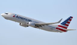 American Airlines suspende todos sus vuelos en Estados Unidos tras un "problema técnico"