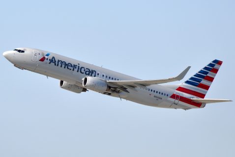 American Airlines suspende todos sus vuelos en Estados Unidos tras un "problema técnico"