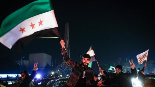 ¿La caída del régimen de Bashar al-Assad es un triunfo para el pueblo sirio? Expertos analizan su impacto