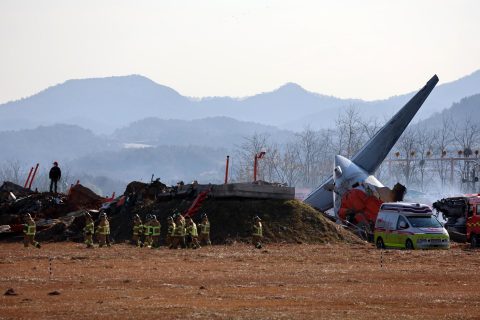 Tragedia en Corea del Sur: 179 muertos y solo dos sobrevivientes tras accidente de avión