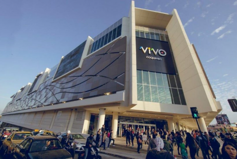 Evacúan preventivamente Mall Vivo Coquimbo por aviso de bomba: Cerraron recinto y suspendieron tránsito en Avenida Varela