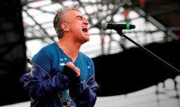 Jorge González cumple 60 años: Una vida dedicada a la música y la cultura chilena