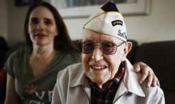 Murió a los 105 años Warren Upton, el sobreviviente de mayor edad del ataque a Pearl Harbor