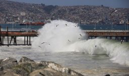 Senapred mantiene Alerta Temprana Preventiva por marejadas anormales entre regiones de Arica y Parinacota y Biobío