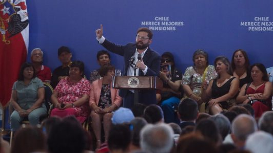 Chile Vamos acusa "boicot presidencial" en torno a la reforma previsional tras "intempestivas declaraciones" de Boric