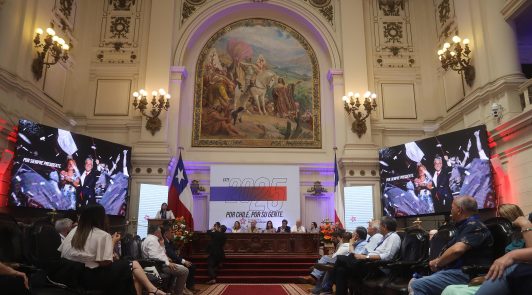 "Sé que mi papá quería mucho a este partido": Magdalena Piñera agradece homenaje a su padre en el Consejo General de RN