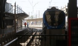 Por vandalización en la vía: Suspenden servicio Tren Rancagua - Estación Central